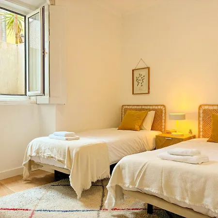 Principe Real - Charming With Terrace דירה *