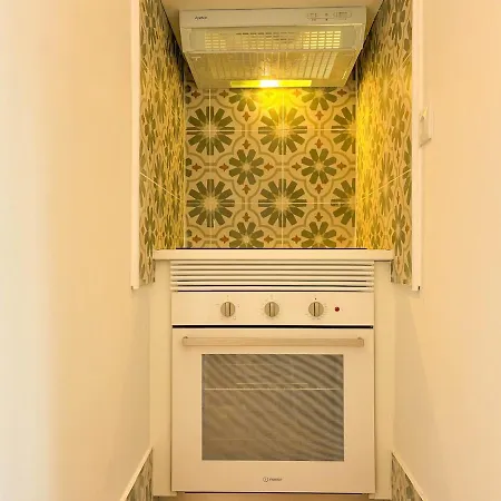 Principe Real - Charming With Terrace * Lisboa